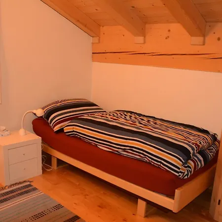 Vesmira Prázdninový dům Sedrun